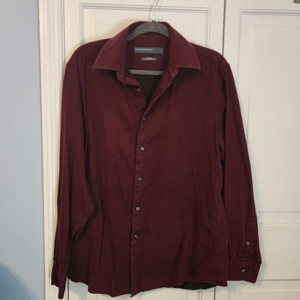 Perry‎ Ellis Men's Maroon Button Down Collared Shirt City Fit